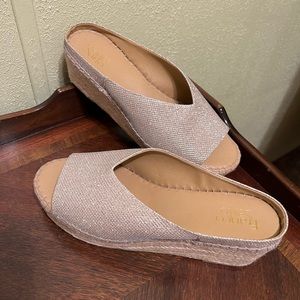 Sandals Franco Sarto size 9